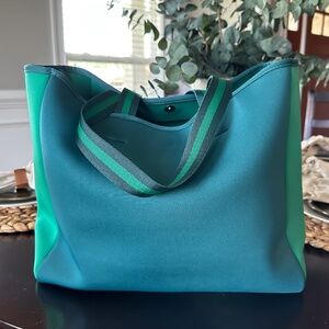Summersalt Beach Tote - Teal & Green - Water-resistant, Neoprene - NEVER USED